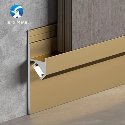 Illuminazione del battiscopa