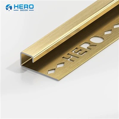 Piastrella con bordo quadrato